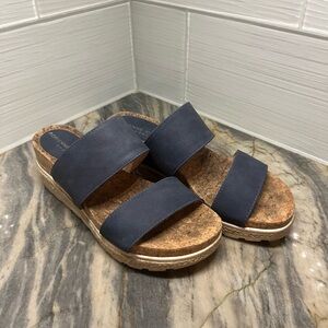 Adrienne Vittadini Sport Cara Wedge Navy
Cork espadrille sandal 6